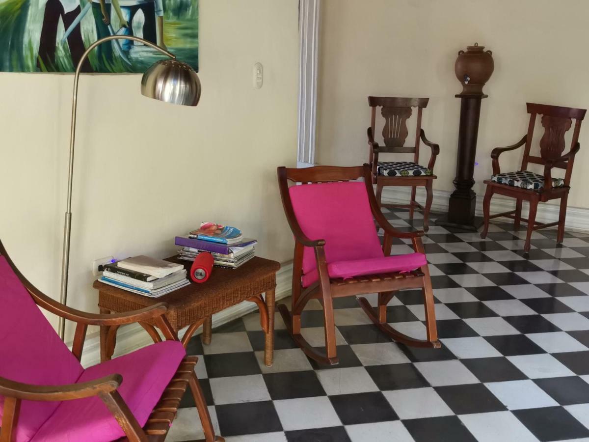 Hotel Casa Cubana Granada Nicaragua מראה חיצוני תמונה